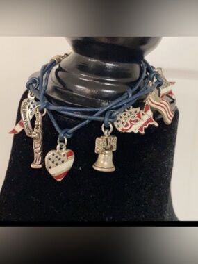 USA silver stars & stripes charm bracelet w/wax rope